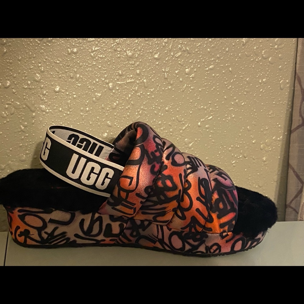 Ugg Graffiti Fluff Yeah Slippers